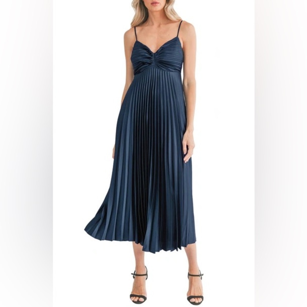 Lush Empire Waist Pleated Midi Dress in Navy